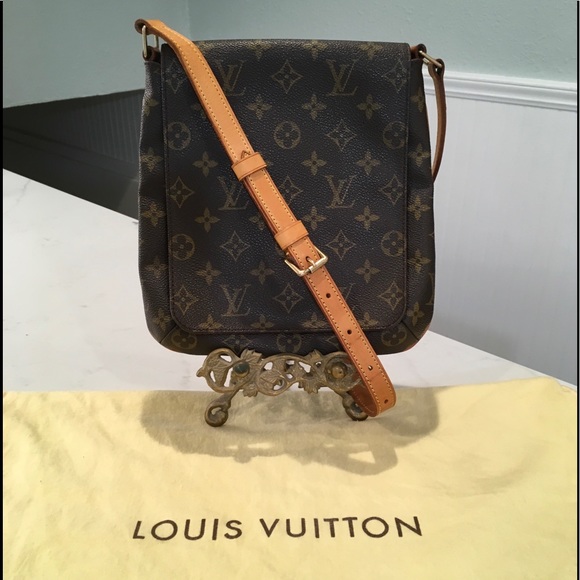 Louis Vuitton Handbags - Authentic Louis Vuitton Mussette Salsa PM